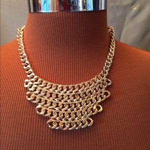Gold color chainmail style necklace